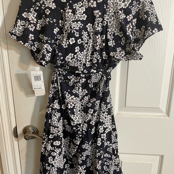 French connection blue floral sundress - Picture 3 of 3